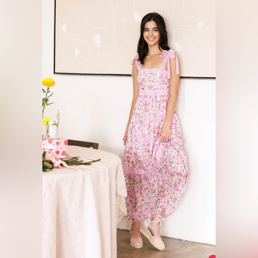 Boutique Floral Pink Maxi Dress